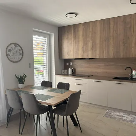 Sered Ella Apartament